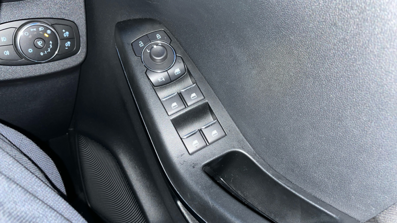 Ford Puma 1.0 EcoBoost Hybrid mHEV ST-Line 5dr Petrol Hatchback